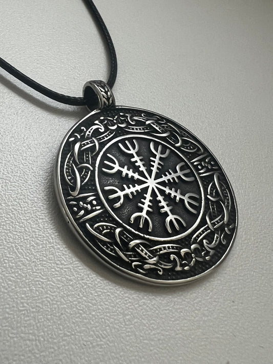 Collier aegishjalmur
